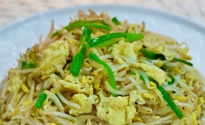 豆芽菜炒蛋